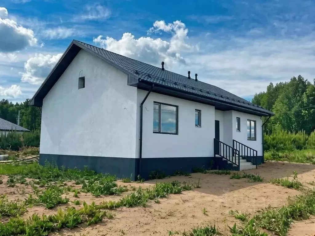 Дом в Свердловская область, Сысертский муниципальный округ, д. ... - Фото 1