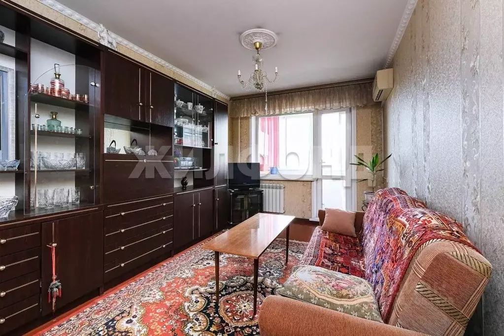 3-к кв. Новосибирская область, Новосибирск Гусинобродское ш., 11 (78.5 ... - Фото 0