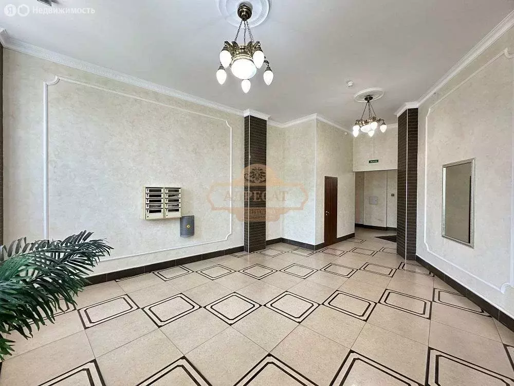 2-комнатная квартира: Санкт-Петербург, Киевская улица, 3к1Б (91.8 м) - Фото 1