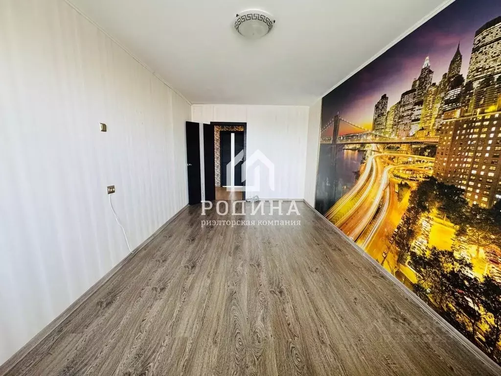 4-к кв. Хабаровский край, Комсомольск-на-Амуре ул. Лазо, 86 (80.3 м) - Фото 1
