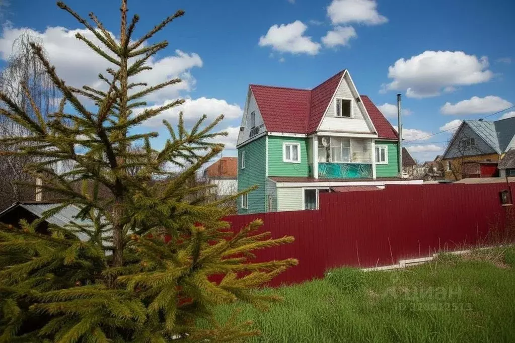 Дом в Ярославская область, Тутаев ул. Луначарского, 82 (124 м) - Фото 1