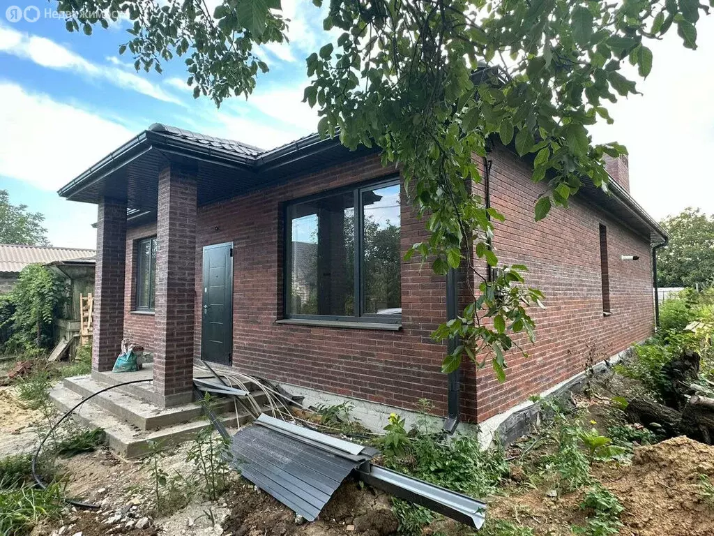 Дом в Шахты, улица Челюскина, 114 (70 м) - Фото 0