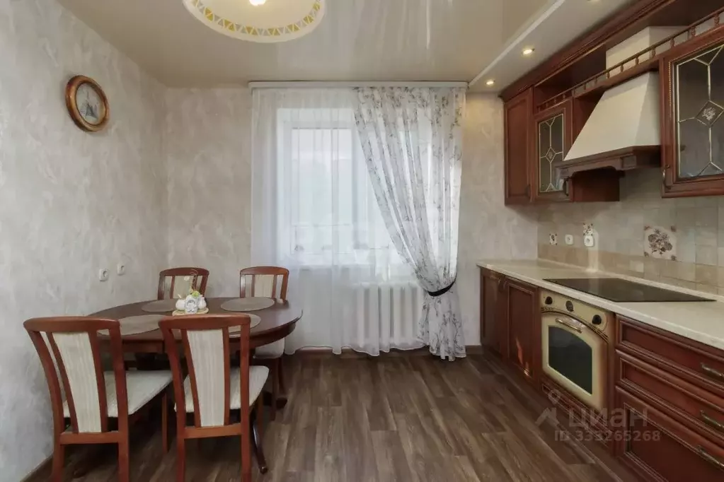 4-к кв. Тюменская область, Тюмень Народная ул., 2 (105.6 м) - Фото 1