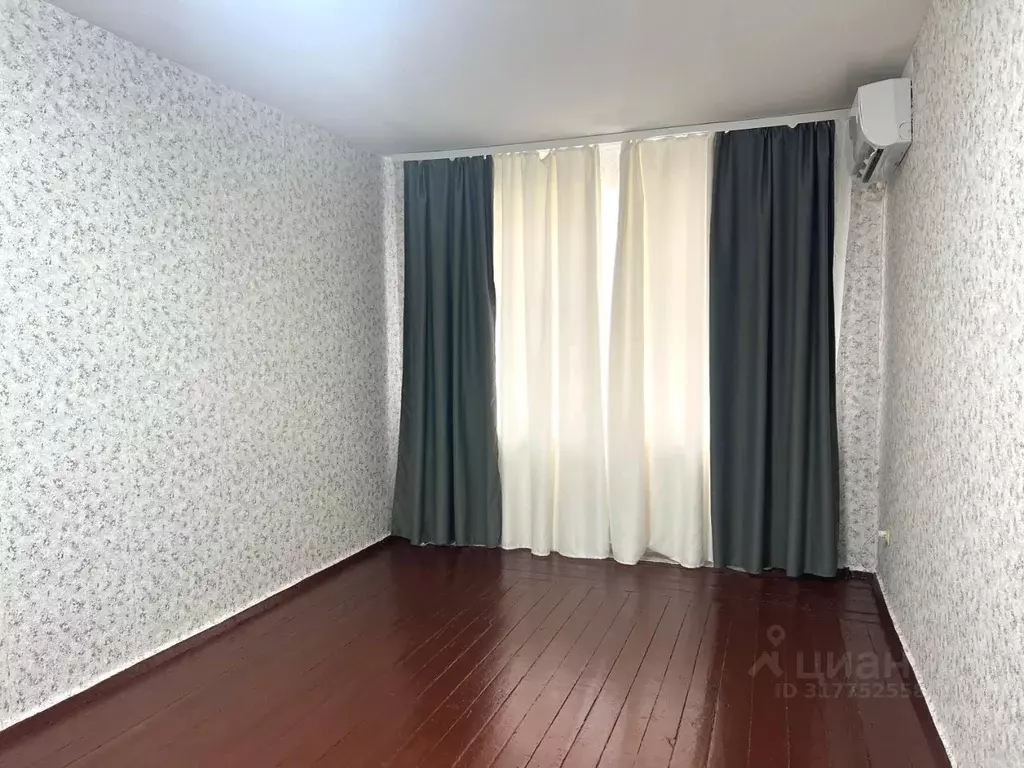1-к кв. Крым, Сакский район, с. Штормовое ул. Ленина, 11 (29.0 м) - Фото 0