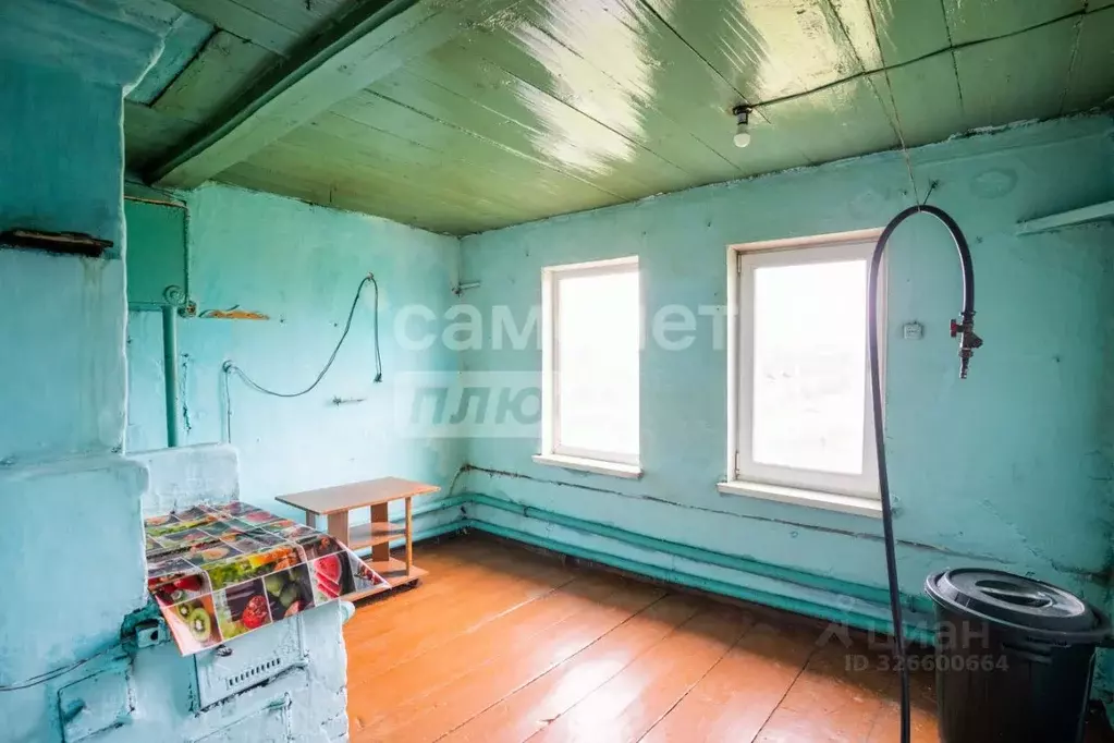 Дом в Челябинская область, Нязепетровск ул. Дзержинского (32 м) - Фото 2