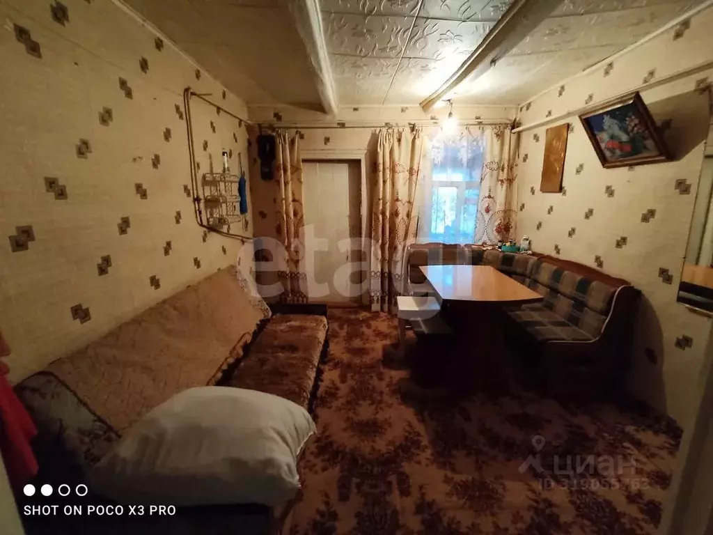Дом в Саратовская область, Балашов ул. Исипина, 57 (25 м) - Фото 0