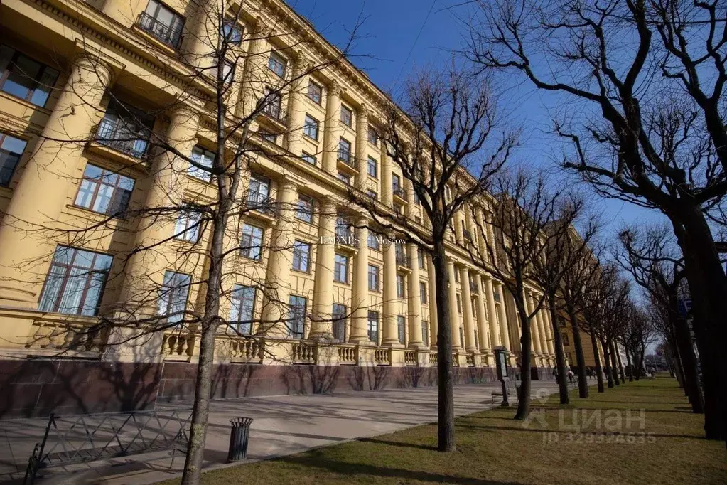 3-к кв. Санкт-Петербург ул. Куйбышева, 1/5 (77.8 м) - Фото 0