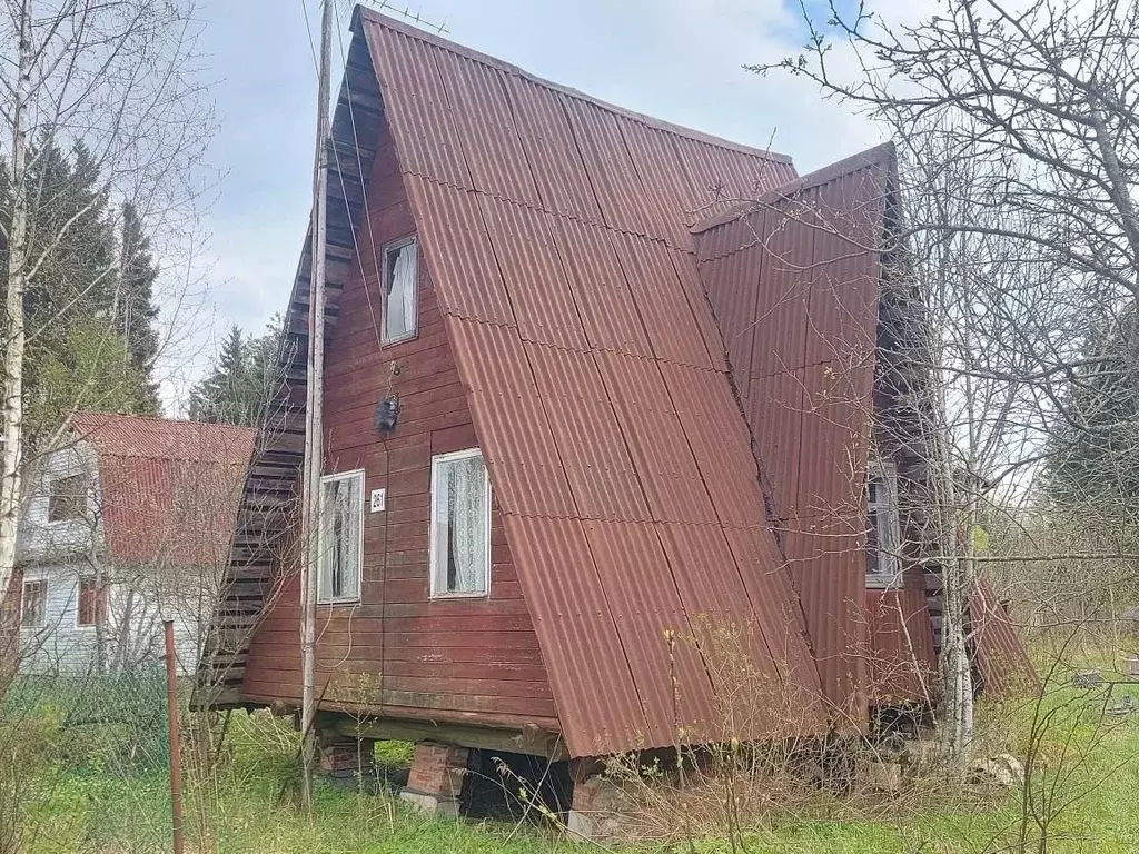Дом в Ленинградская область, Лужский район, Мшинское с/пос, Мшинская ... - Фото 2