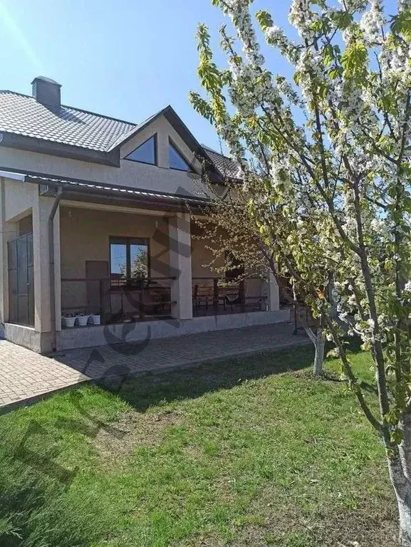 Дом в Белгородская область, Белгородский район, Никольское с/пос, с. ... - Фото 1