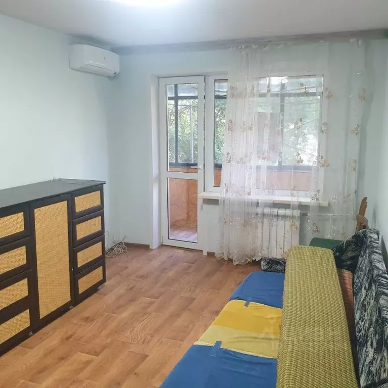 1-к кв. Курганская область, Курган ул. Перова, 10 (30.0 м) - Фото 1