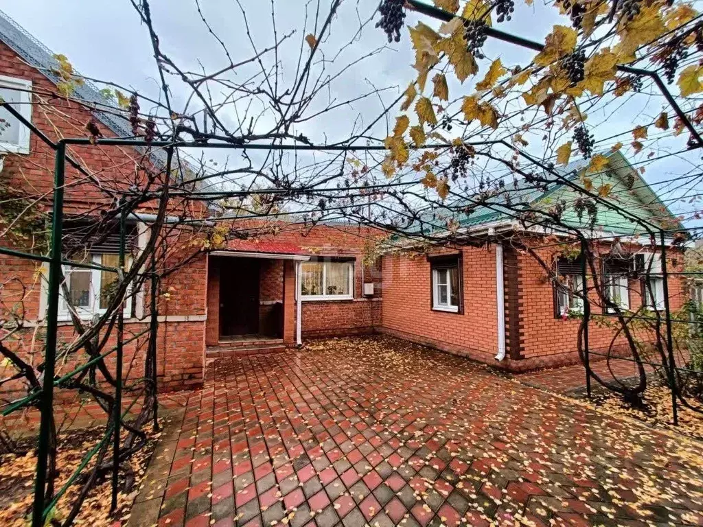 Дом в Краснодарский край, Щербиновский район, Старощербиновская ст-ца  ... - Фото 0