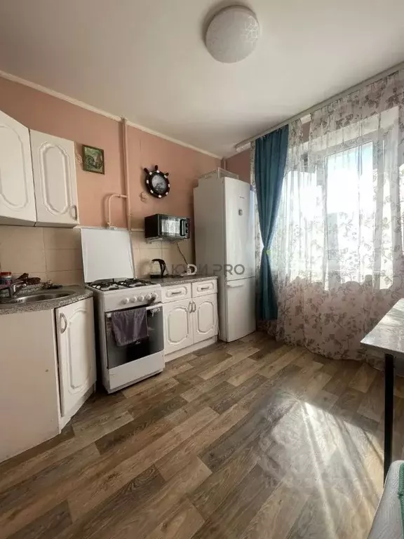 1-к кв. Башкортостан, Уфа ул. Юрия Гагарина, 64 (31.9 м) - Фото 2