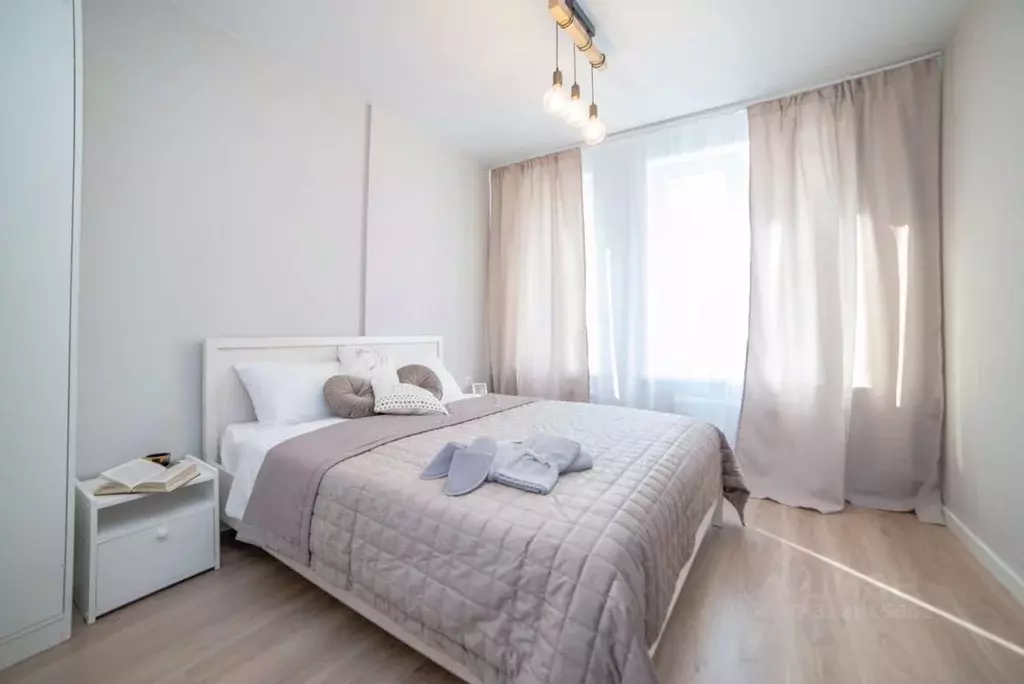 2-к кв. Свердловская область, Екатеринбург ул. Тверитина, 41 (40.0 м) - Фото 1