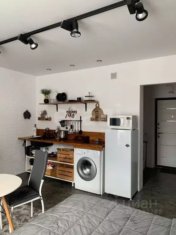 Студия Ямало-Ненецкий АО, Новый Уренгой Энтузиастов мкр, 9 (26.7 м) - Фото 1