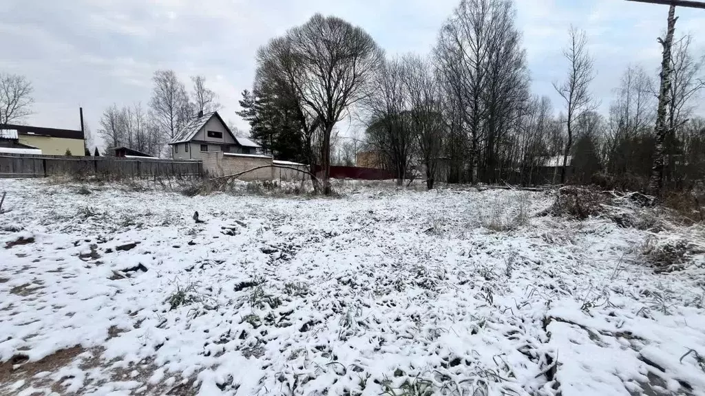 Участок в Ленинградская область, Киришский район, Будогощь пгт ул. ... - Фото 1