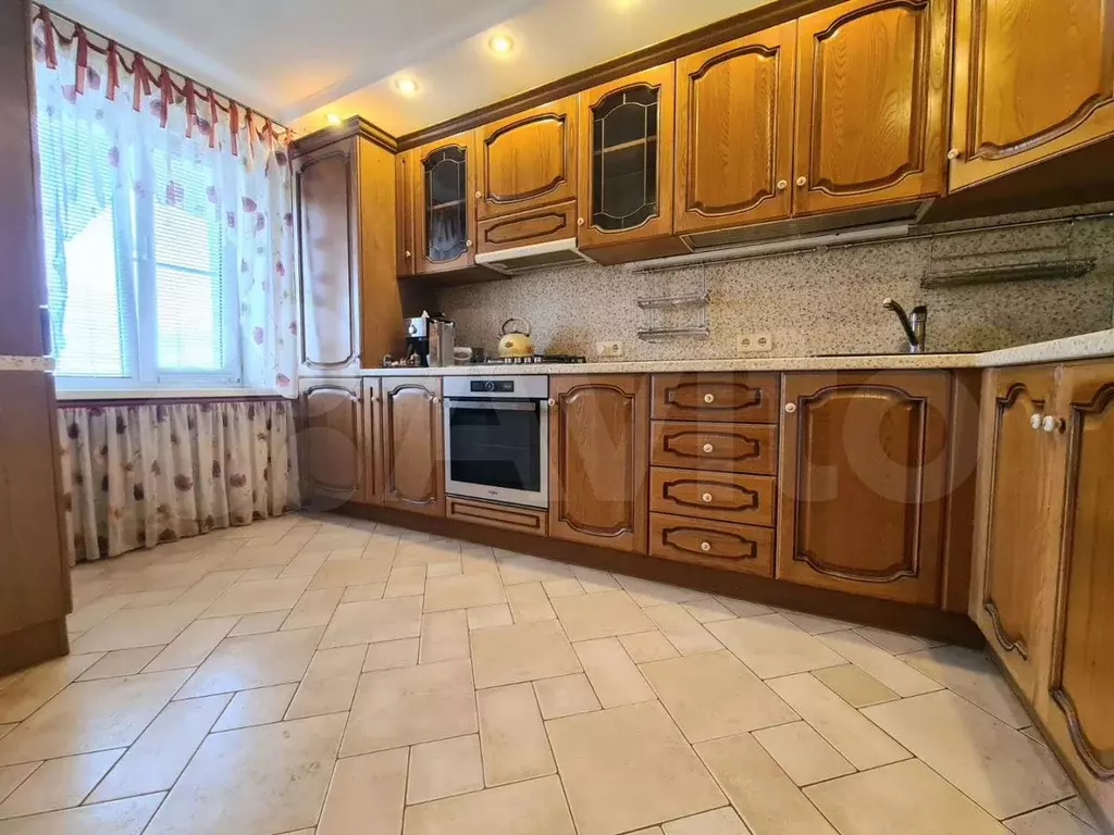 3-к. квартира, 67 м, 9/10 эт. - Фото 1