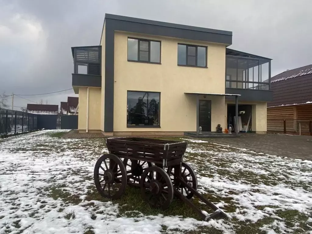 Коттедж в Ленинградская область, Тосненский район, Ульяновское ... - Фото 1