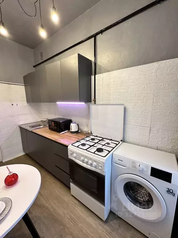 2-к кв. Санкт-Петербург 14-я Васильевского острова линия, 51 (49.4 м) - Фото 2