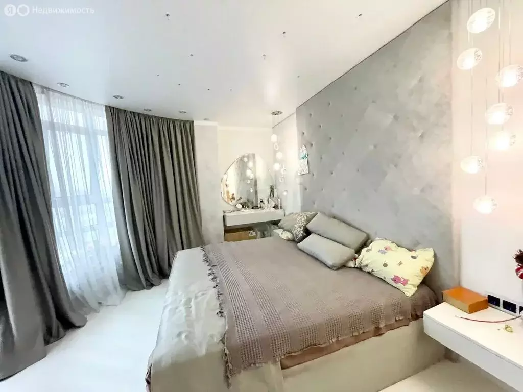 3-комнатная квартира: Белгород, Харьковская улица, 3 (81 м) - Фото 1