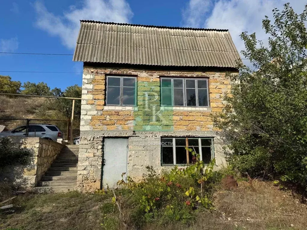 Дом в Севастополь Длинное кв-л, ул. Окружная (80 м) - Фото 1