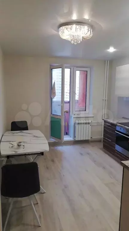 1-к. квартира, 38 м, 8/12 эт. - Фото 1