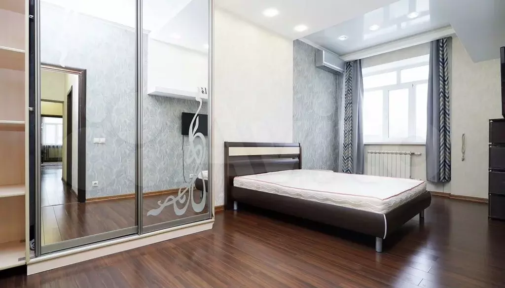 4-к. квартира, 120 м, 5/7 эт. - Фото 1