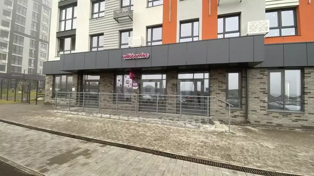 Помещение свободного назначения в Удмуртия, Ижевск ул. Цветочная, 12к2 ... - Фото 2