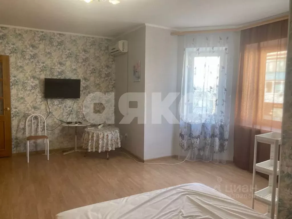 1-к кв. Краснодарский край, Горячий Ключ ул. Ленина, 211В (37.0 м) - Фото 1