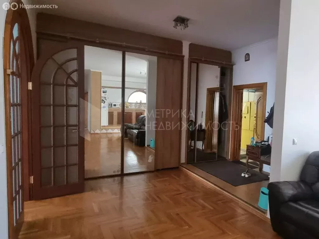 3-комнатная квартира: Тюмень, улица Семакова, 9 (127.7 м) - Фото 2