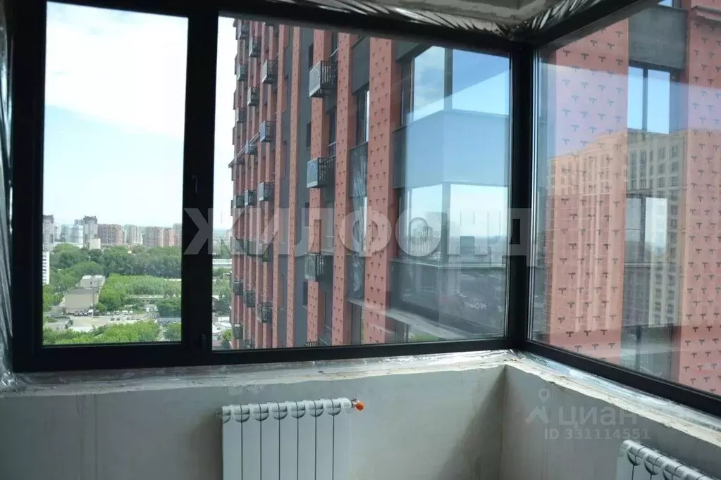 3-к кв. Новосибирская область, Новосибирск Военная ул., 51 (65.0 м) - Фото 2