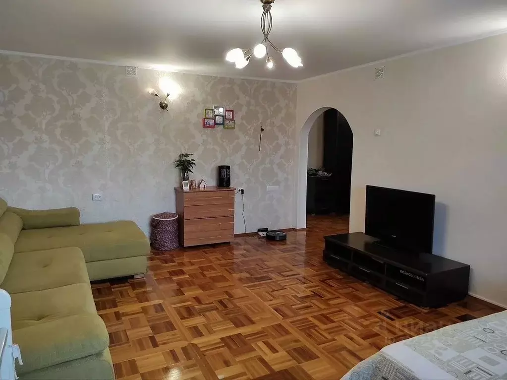 2-к кв. Красноярский край, Красноярск ул. Весны, 18 (70.0 м) - Фото 1