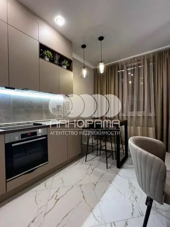 Квартира, 2 комнаты, 56 м - Фото 0