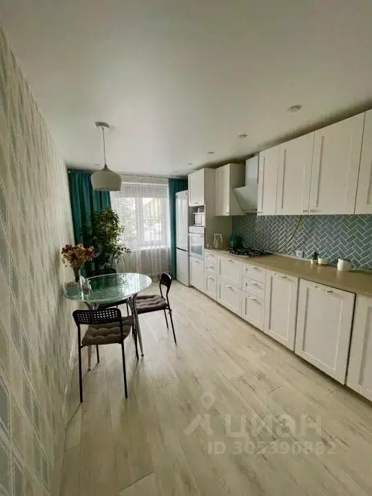 3-к кв. Татарстан, Зеленодольск ул. Королева, 19 (86.4 м) - Фото 0