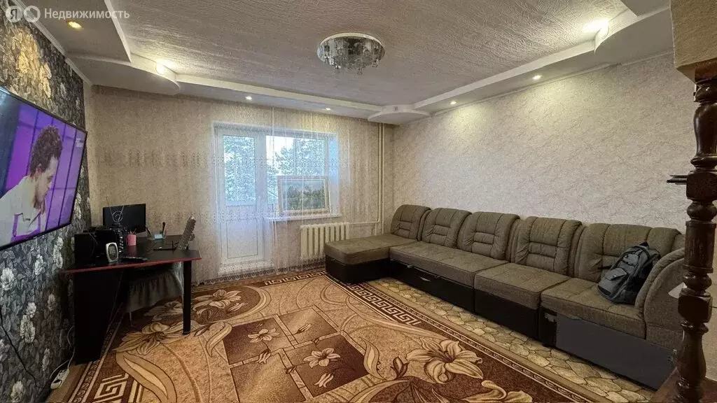 3-комнатная квартира: Нерюнгри, проспект Геологов, 49 (63.5 м) - Фото 1