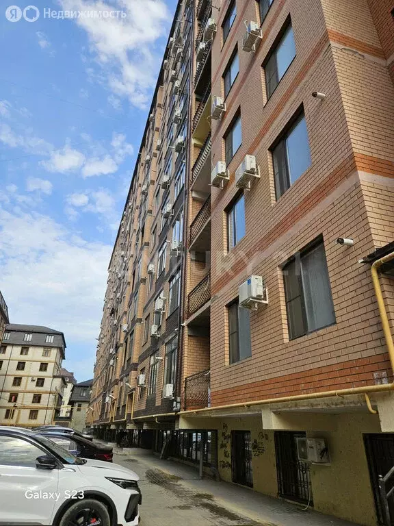 2-комнатная квартира: Махачкала, улица Ибрагимовой, 2 (67.7 м) - Фото 0