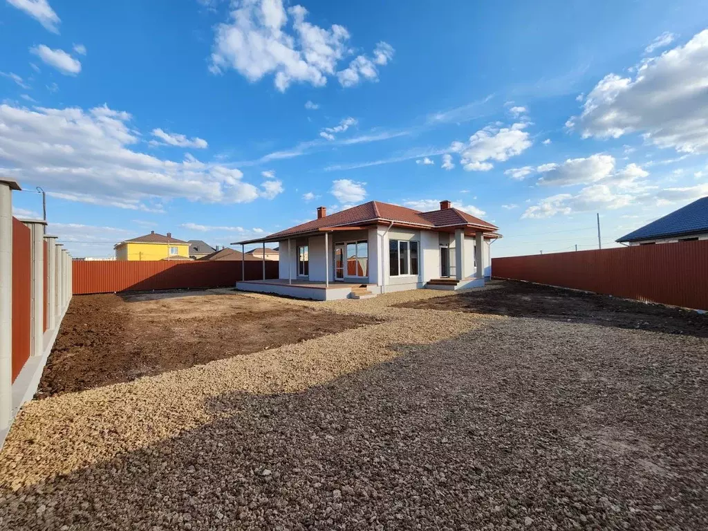 Дом в Крым, Евпатория ул. Шамиля Алядина, 22 (276 м) - Фото 0