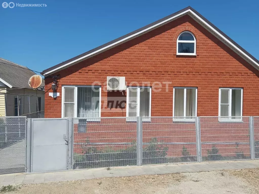 Дом в Темрюк, Пролетарская улица, 21 (100 м) - Фото 1