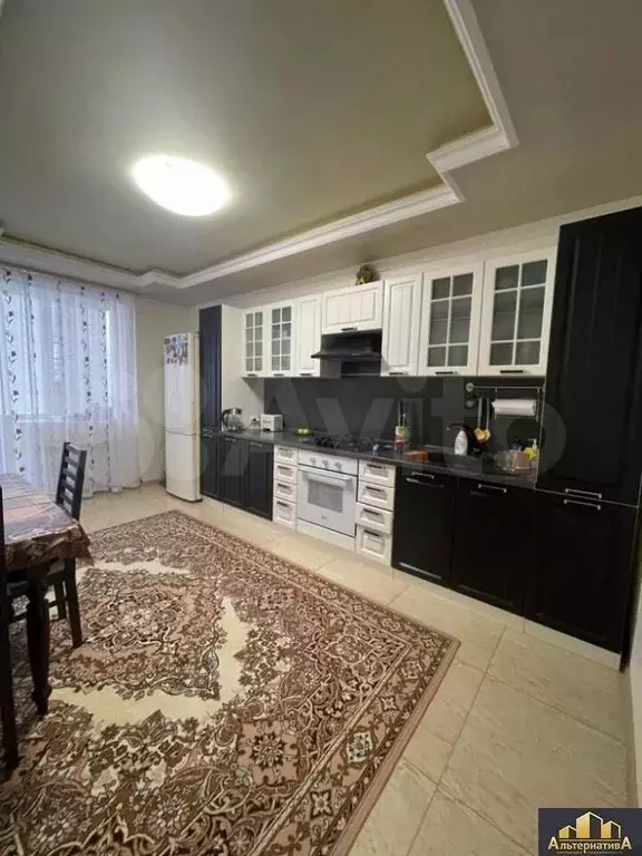 2-к. квартира, 70 м, 1/3 эт. - Фото 1