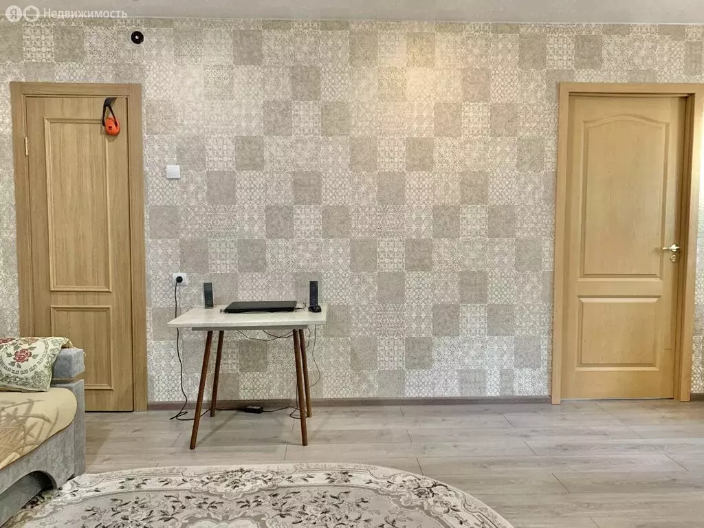 2-комнатная квартира: Великий Новгород, район Торговая сторона, улица ... - Фото 1