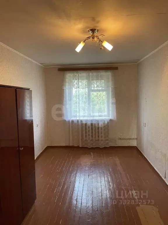 3-к кв. Псковская область, Печоры Вокзальная ул., 9 (58.1 м) - Фото 1