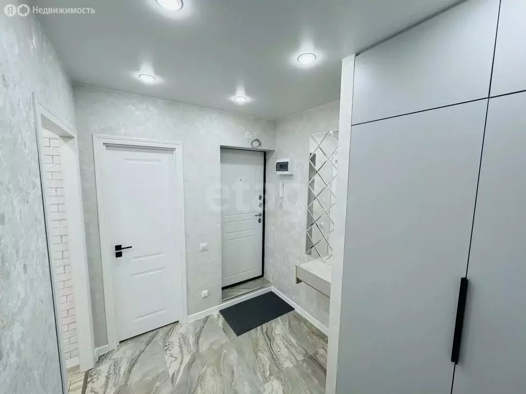 2-комнатная квартира: Омск, Космический проспект, 26 (42 м) - Фото 2