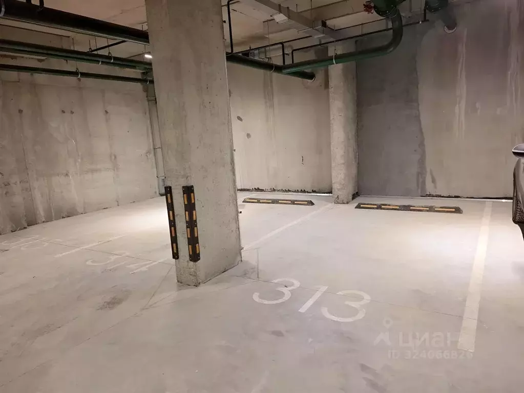 Гараж в Московская область, Красногорск ул. Большая Воскресенская, 5 ... - Фото 0