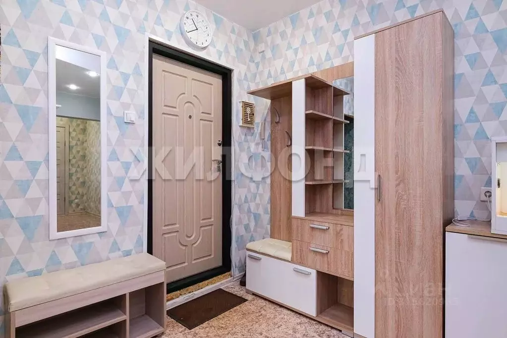 2-к кв. Новосибирская область, Новосибирск ул. Петухова, 160 (60.4 м) - Фото 0