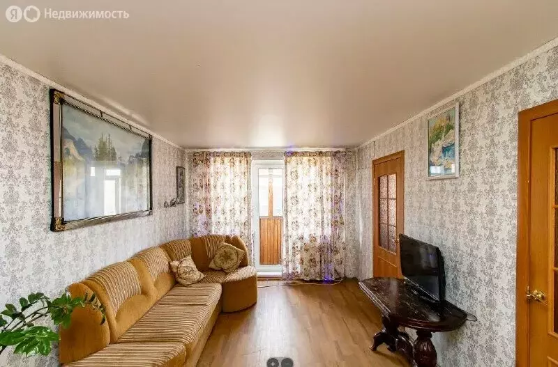 3-комнатная квартира: Тюмень, проезд Геологоразведчиков, 36 (47.4 м) - Фото 1