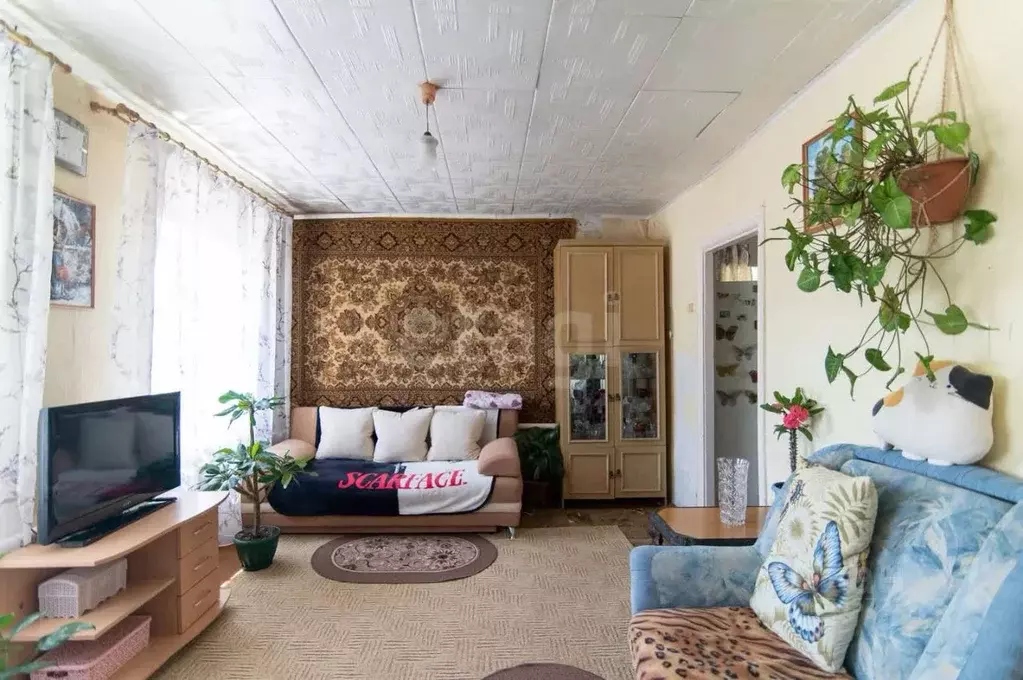 Дом в Алтайский край, Барнаул ул. Кутузова, 89 (45 м) - Фото 1