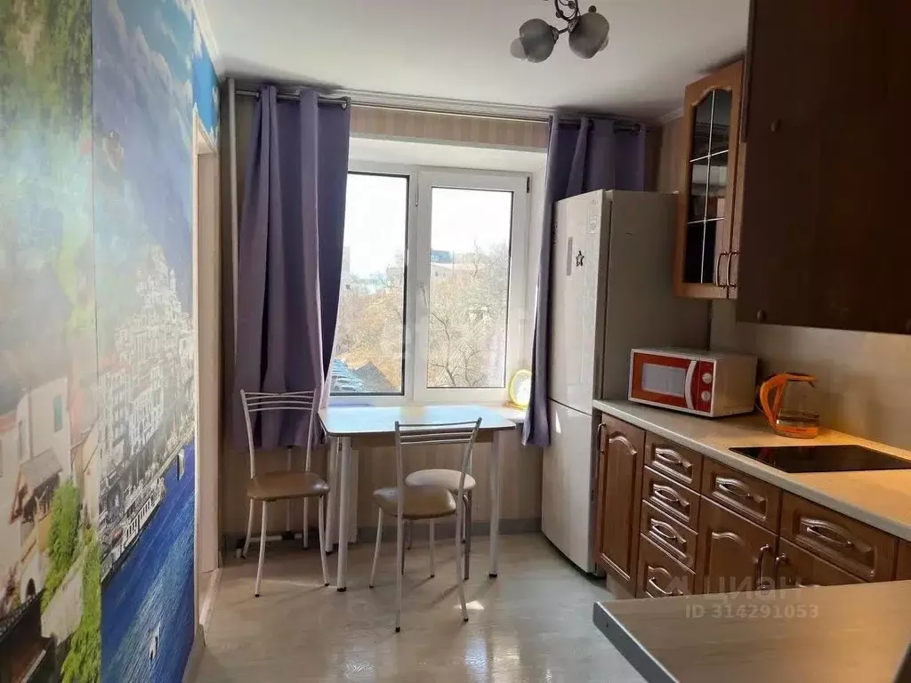 3-к кв. Приморский край, Владивосток Саратовская ул., 13 (55.0 м) - Фото 0