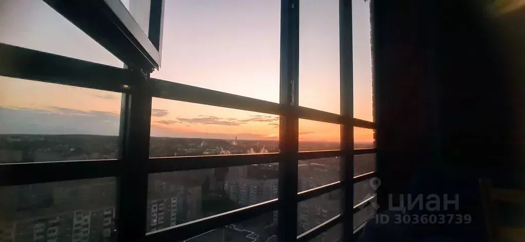 1-к кв. Удмуртия, Ижевск Базарная пл., 1 (43.0 м) - Фото 1