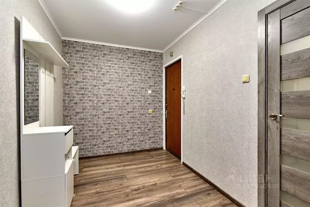 2-к кв. Краснодарский край, Краснодар ул. Красных Партизан, 4/4 (62.8 ... - Фото 2