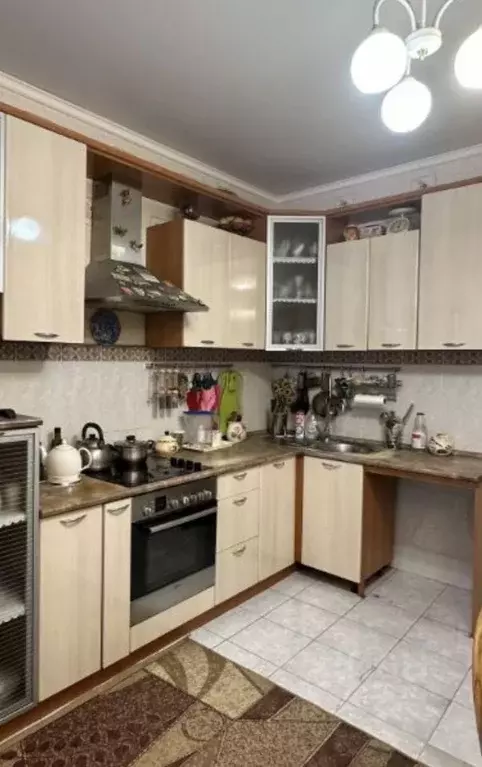 2-к кв. Омская область, Омск 6-й мкр, бул. Зеленый, 11 (77.0 м) - Фото 2