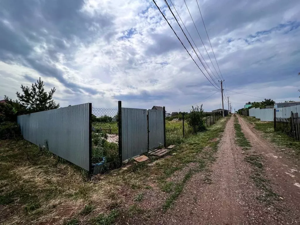 Участок в Оренбургская область, Оренбург Степное СНТ, ул. Сливовая .,  Купить земельный участок в Оренбурге, ID объекта - 20006495460